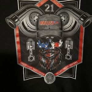 Gildan Black Hooded Sweatshirt with Graphic Design